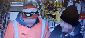 [VIDEO] Bez koparki przyszli po kradzieży do sklepu, więc niewinni? Skandal w policji i prokuraturze w Działdowie!