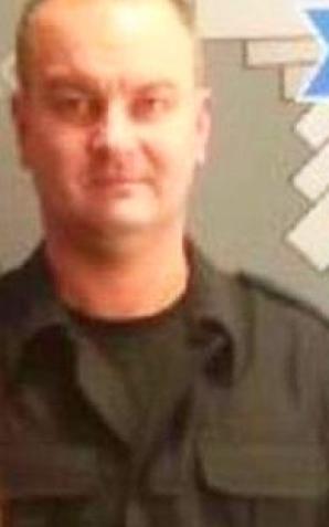 36-letni policjant zaginął podczas szkolenia w Szczytnie. Zrozpaczona rodzina poprosiła o pomoc Krzysztofa Rutkowskiego. Jego ludzie ruszyli do akcji!