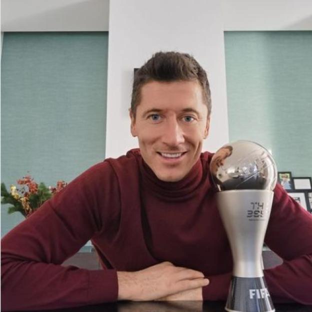 Zurich: Robert Lewandowski najlepszym piłkarzem świata!